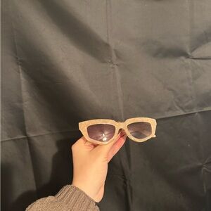 DEZI Beige Sunglasses